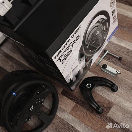 Thrustmaster T300 RS GT Edition/как новый комплект