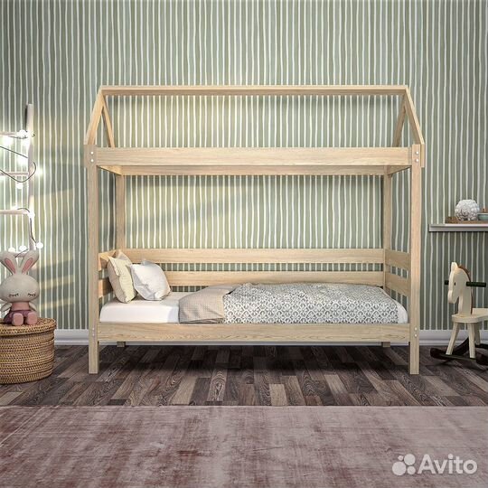 Кровать домик деревянная