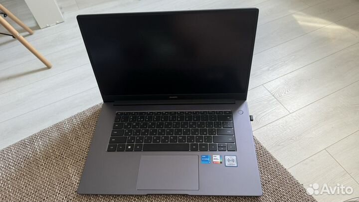 Ноутбук Huawei MateBook B3-520 BDZ-WDH9A Gray