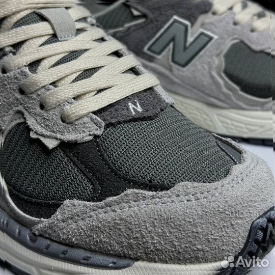 Кроссовки New Balance 2002R grey