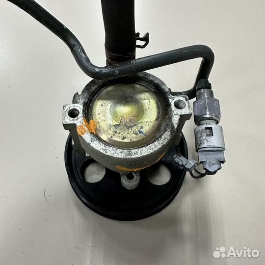 Насос гур Renault Logan; Megane 1.4-1.6 8200113599
