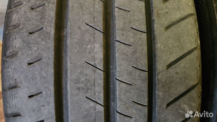 Bridgestone Turanza T002 215/45 R17