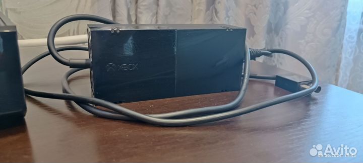 Игровая приставка xbox one