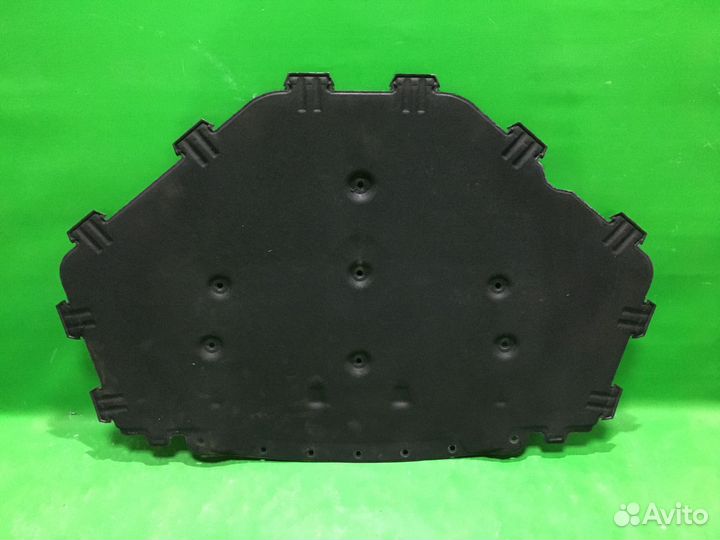 Шумоизоляция капота BMW X5 e70 X6 e71