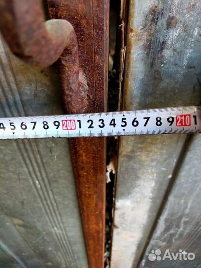 Ворота гаражные бу ширина 2030, 930, высота 2930 с