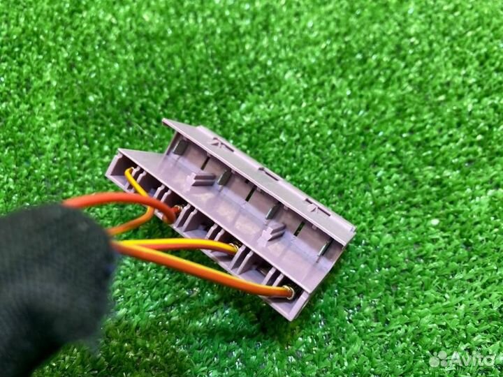 Блок предохранителей Mercedes-Benz B-Class T246