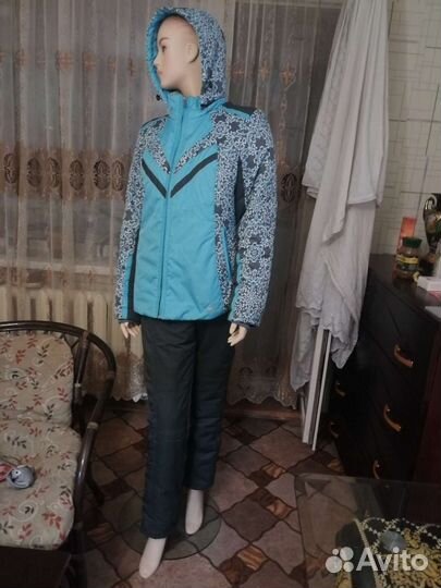 Спортивная куртка и штаны(костюм) оригинал