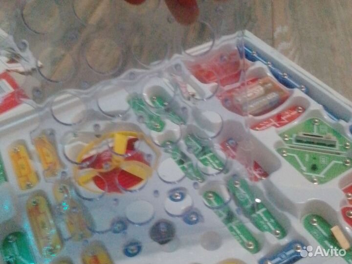 Конструктор Знаток 320 схем