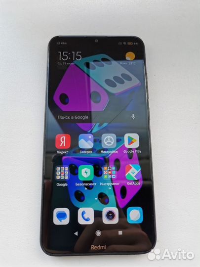 Xiaomi Redmi 8, 3/32 ГБ