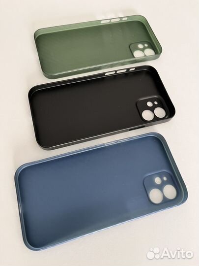 Чехлы на телефон iPhone 12