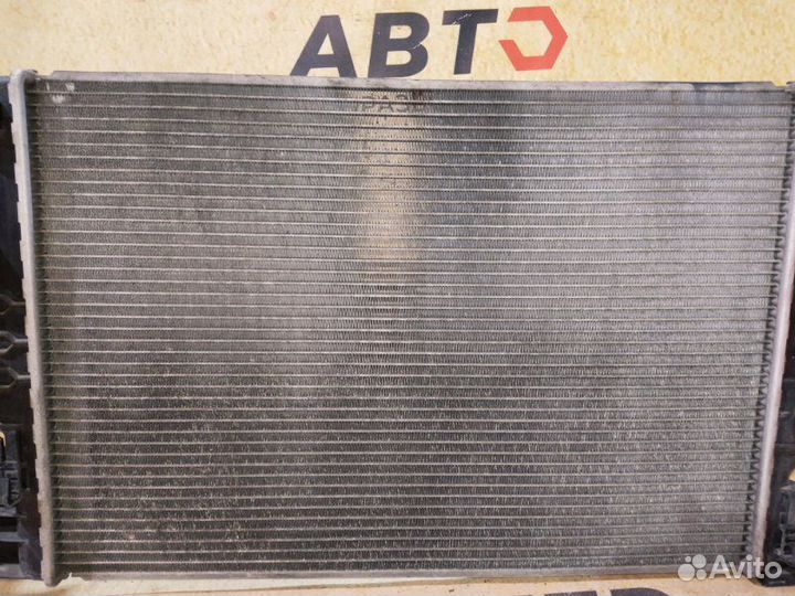 Радиатор охлаждения основной Opel Astra J МКПП