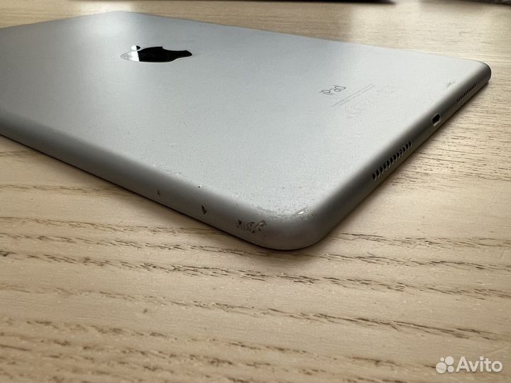 iPad Pro 9.7 32Gb WiFi Оригинальный