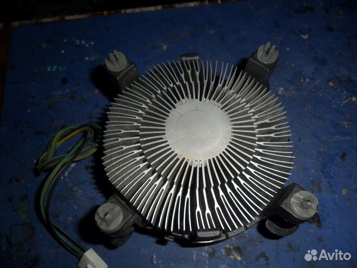 Кулер для процессора Intel Original (E97379-003)