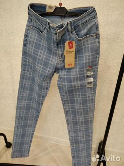 Новые клетчатые джинсы Levi's