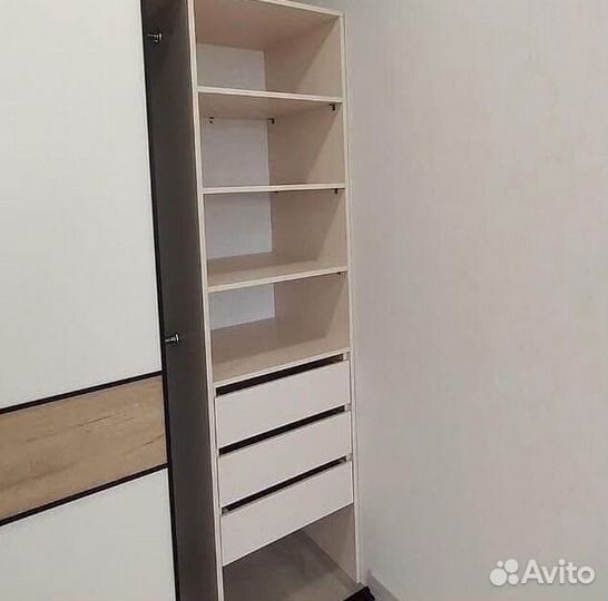 Черный шкаф