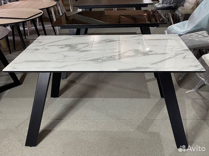 Кухонный стол раскладной 140/180