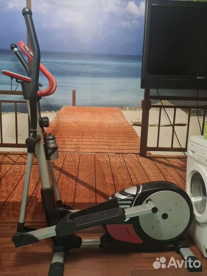Эллиптический тренажер housefit