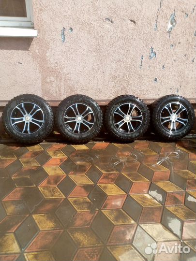 Диски с резиной r15