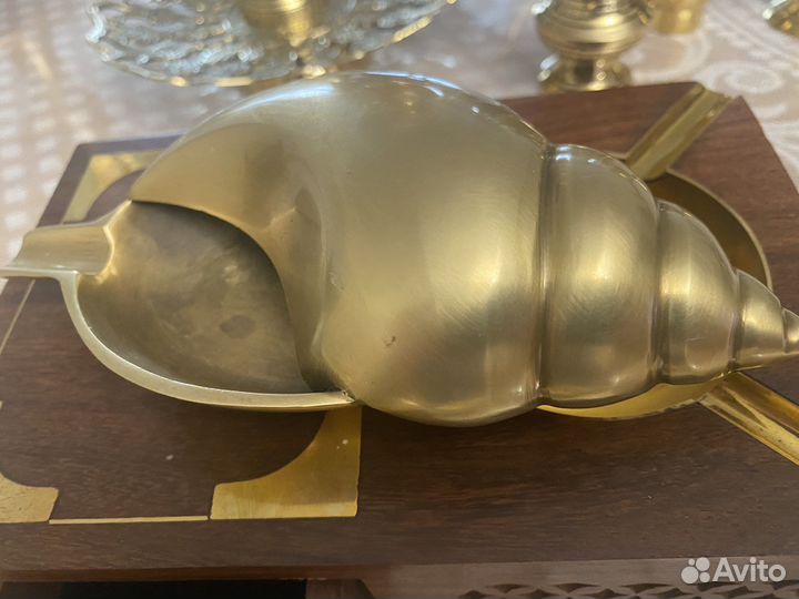 Пепельница башмак из латуни