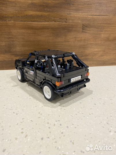 Lego Technic Volkswagen golf GTI 1