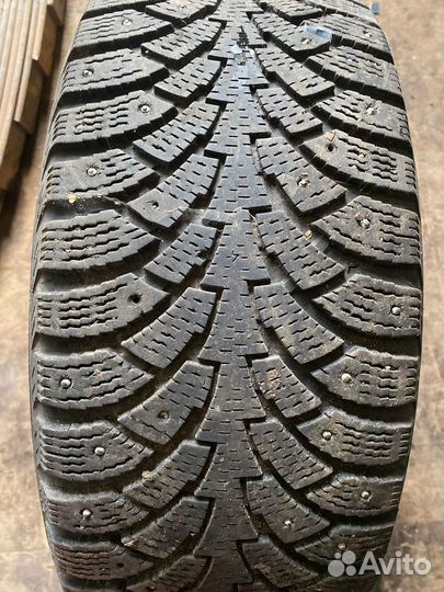 Nordman Nordman 4 215/55 R16 97T