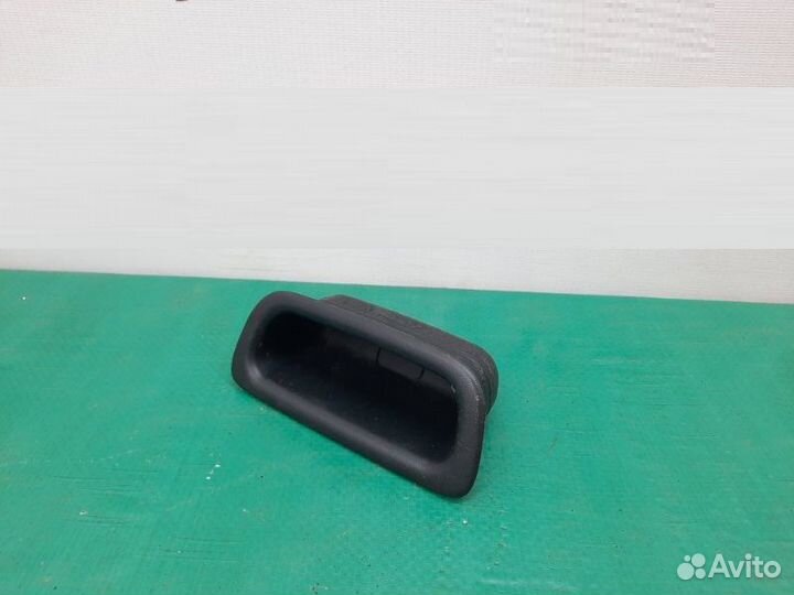 Накладка обшивки двери задняя левая Mitsubishi