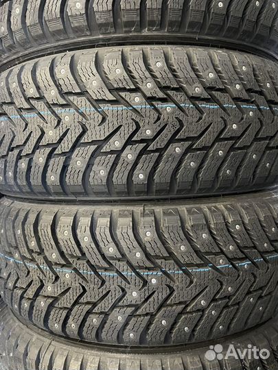 Ikon Tyres Nordman 8 215/60 R17 100T