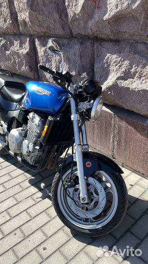 Классический Triumph