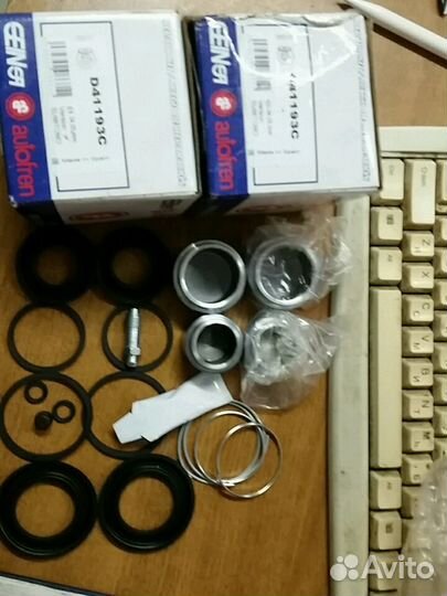 Ремкомплект тормозного суппорта Toyota land cruise