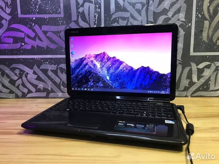 Надежный ноутбук Asus GeForce/Intel/SSD