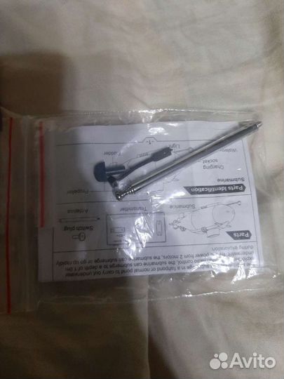 Маленькая подводная лодка на радиоуправлении