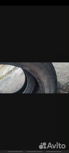 Hankook Winter I'Pike 215/60 R16