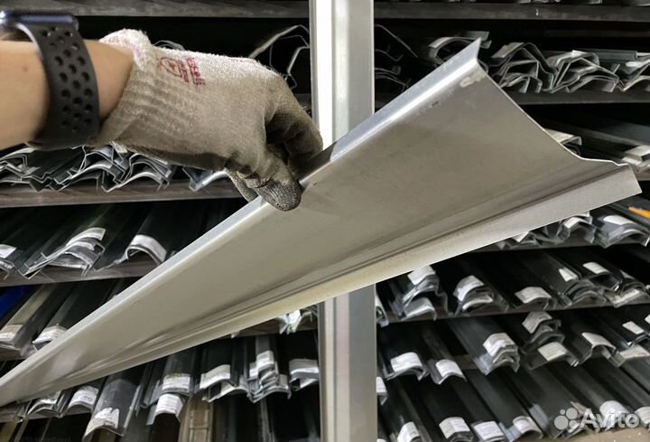 Порог левый Dodge Neon, Chrysler Neon 2000-2005 (1