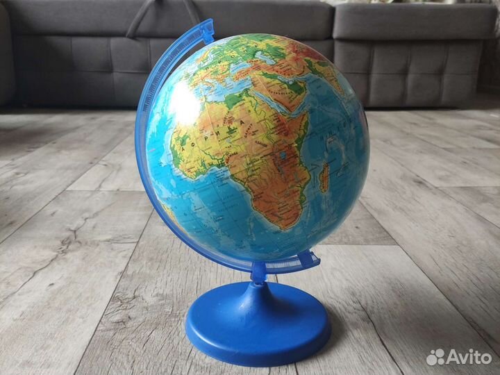 Глобус настольный