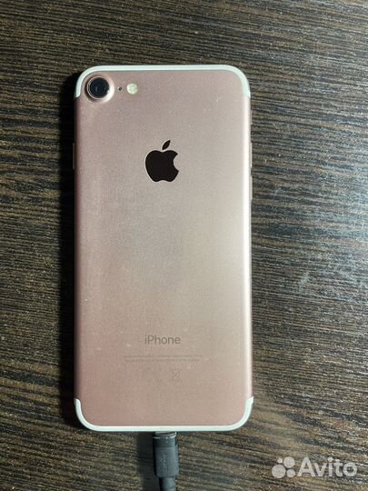 iPhone 7, 32 ГБ