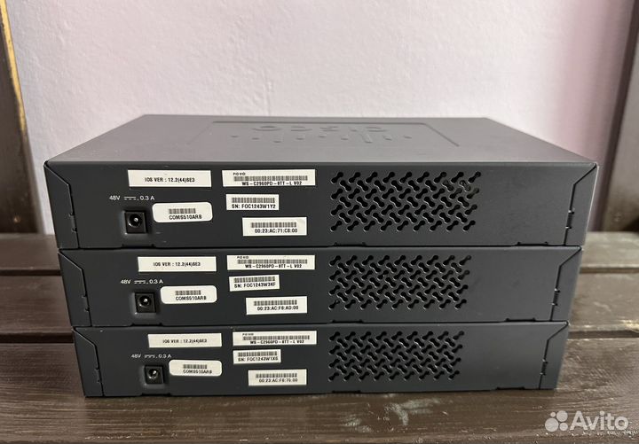 Коммутатор Cisco WS-C2960PD-8TT-L