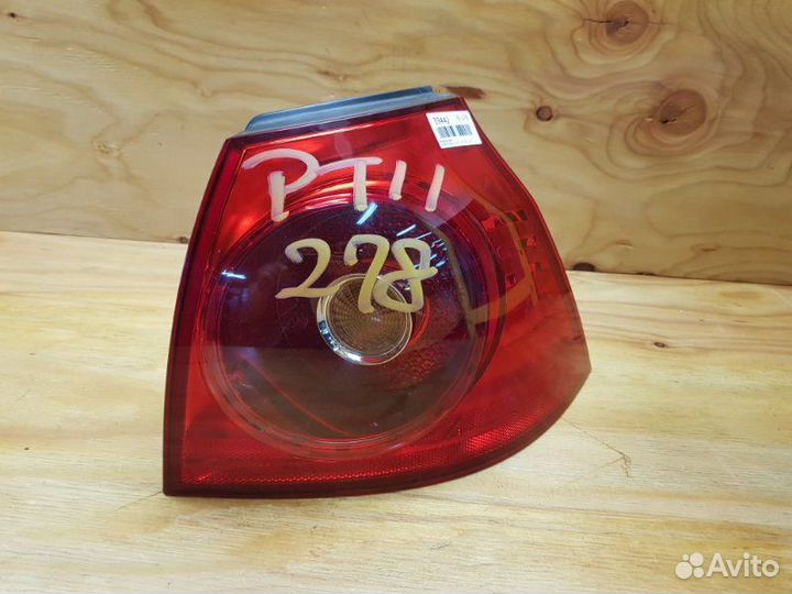 Фонарь прав. зад. volkswagen golf 5