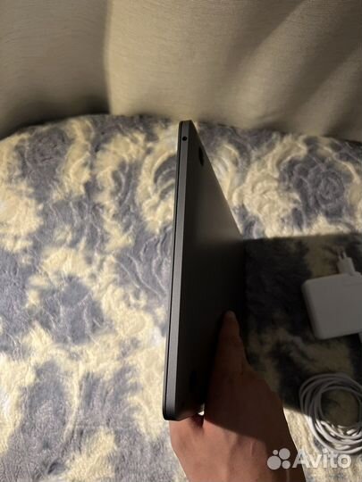 MacBook Pro 2020 i5 8/256 Ростест