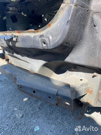 Задний усилитель бампера mazda 3 bk