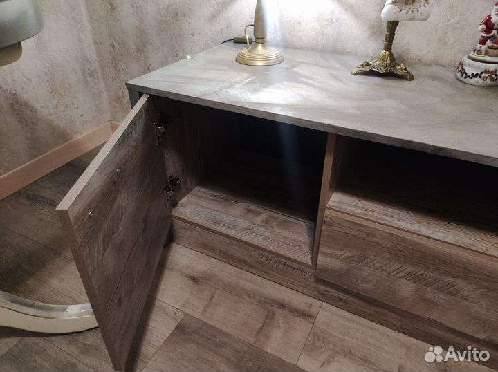 Тумба под телевизор бу