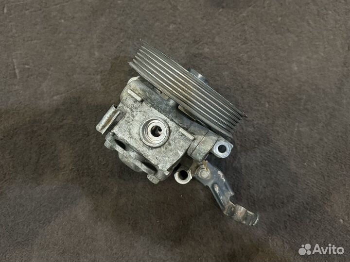 Насос гур Mazda 6 GG 1.8 L8