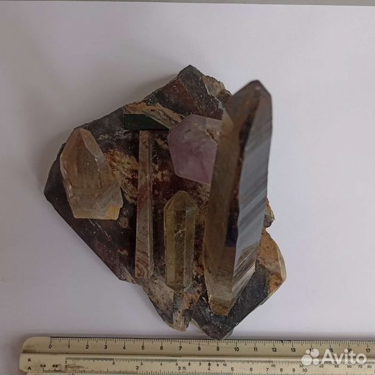 Сувенир из кристаллов кварца Южного Урала