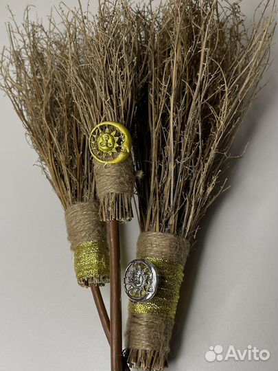 Метла Ведьмы, настоящая, алтарная