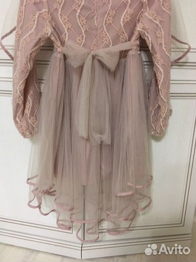 Платье нарядное