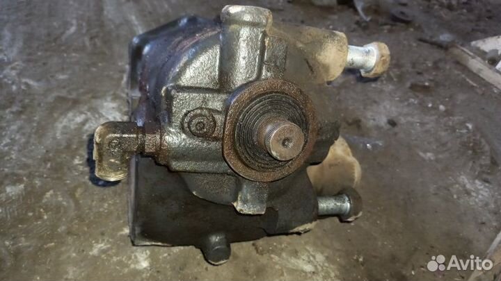 Рулевой редуктор Mercedes-Benz Axor 2