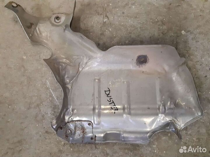 Экран тепловой Renault Duster 1.6 2012