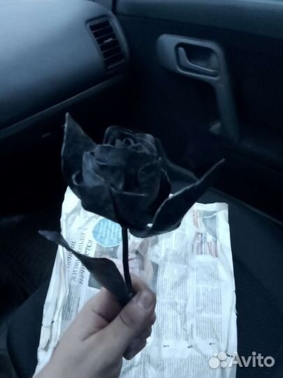 Роза кованая ручной работы