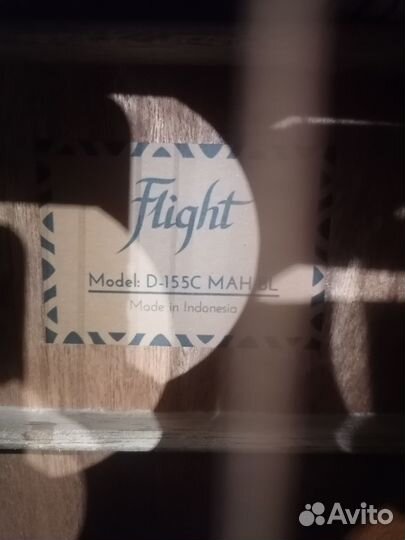 Акустическая гитара flight