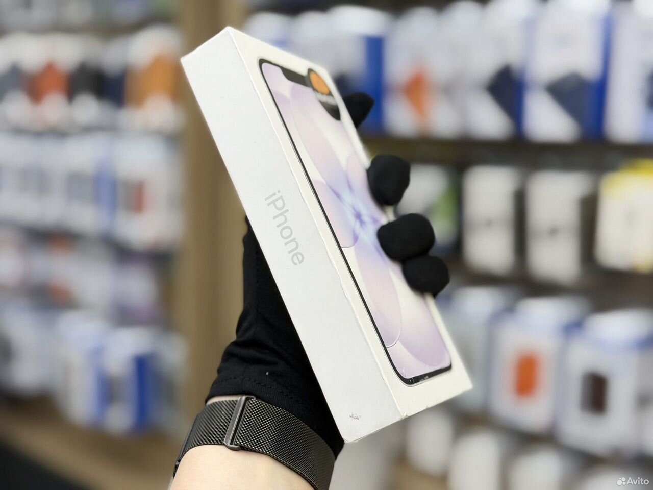 iPhone 17e, 256 ГБ, SIM + eSIM