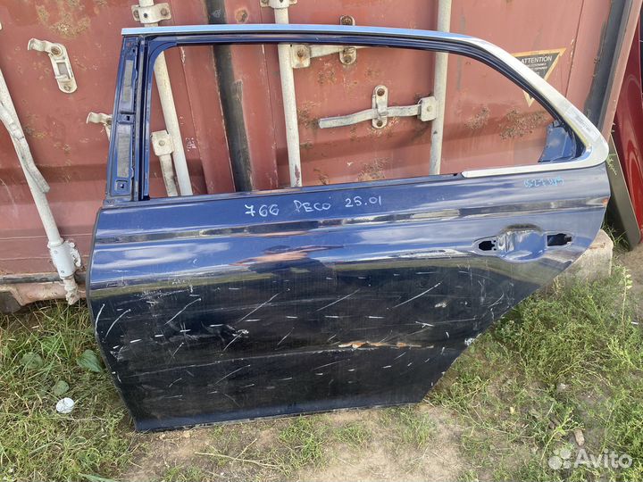 Дверь задняя левая Hyundai Genesis G90 дженезис